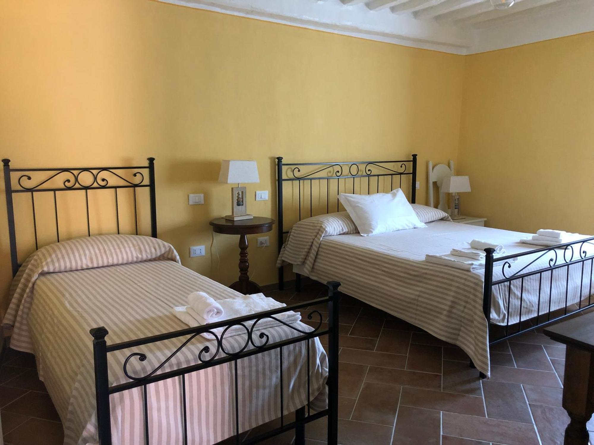 Le Dame Del Borgo Apartment Sassetta Ngoại thất bức ảnh