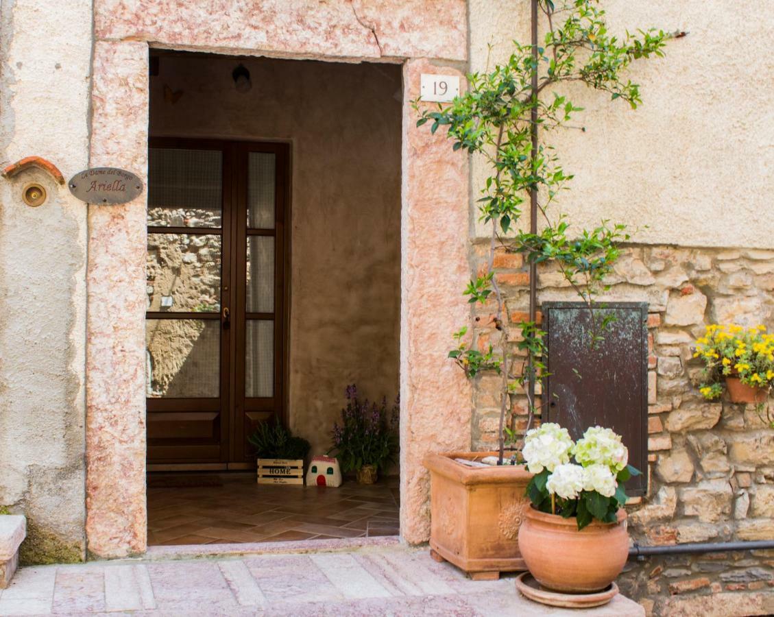 Le Dame Del Borgo Apartment Sassetta Ngoại thất bức ảnh