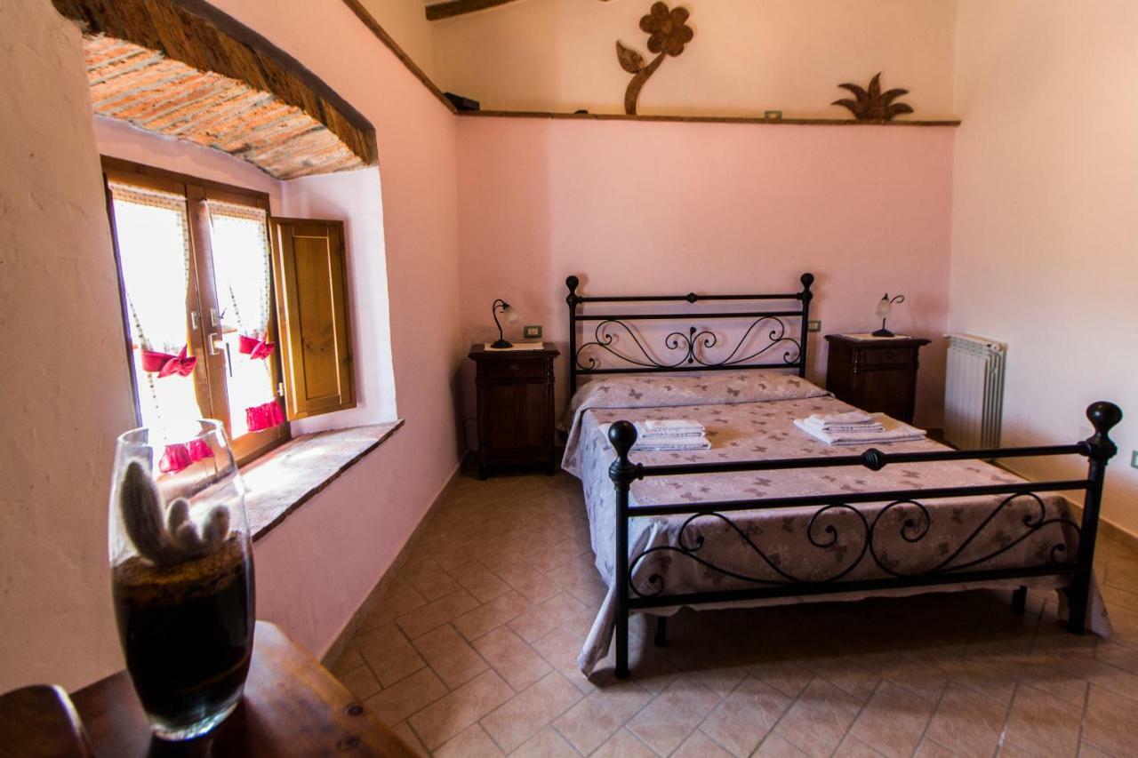 Le Dame Del Borgo Apartment Sassetta Ngoại thất bức ảnh