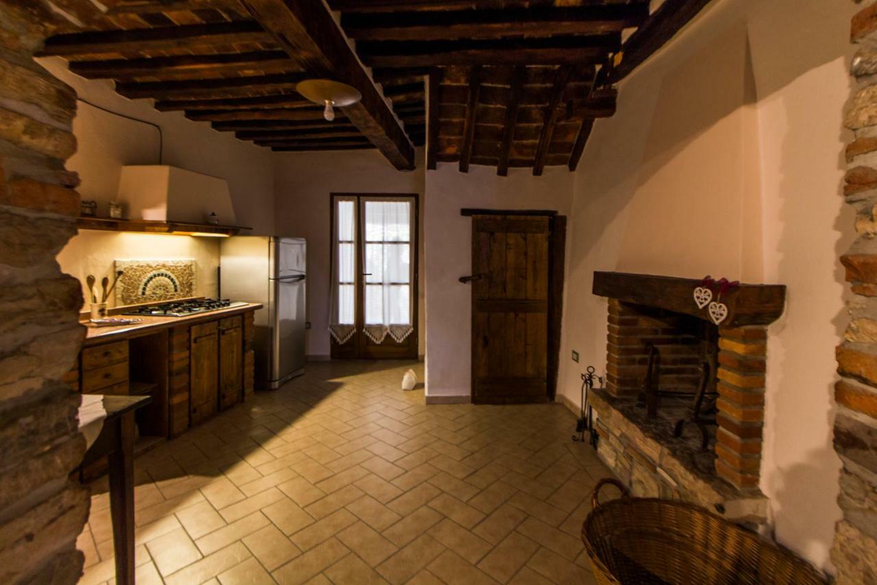 Le Dame Del Borgo Apartment Sassetta Ngoại thất bức ảnh