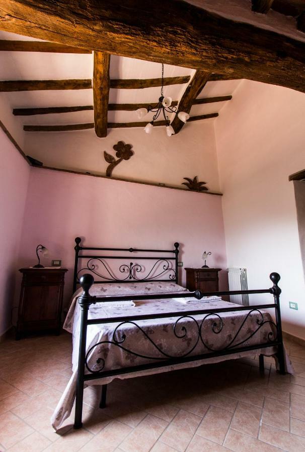 Le Dame Del Borgo Apartment Sassetta Ngoại thất bức ảnh