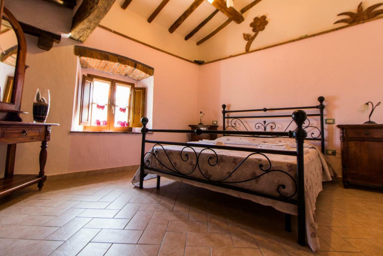 Le Dame Del Borgo Apartment Sassetta Ngoại thất bức ảnh